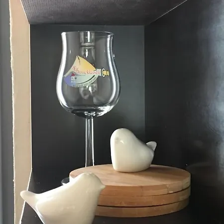Appartement Schmuckkaestle Am Hafen à Wiesbaden Extérieur photo